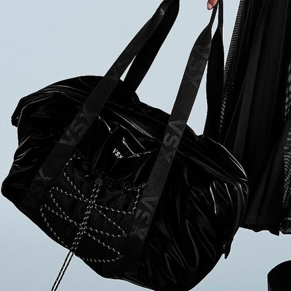 ⭐ Victoria's Secret VSX Sport Duffle Gym Bag in Black Shark - Picture 3 of 15